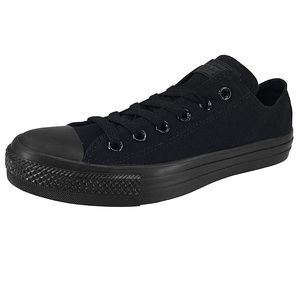 Chuck Taylor All Star Low Top-Women’s 9 or Men’s 7